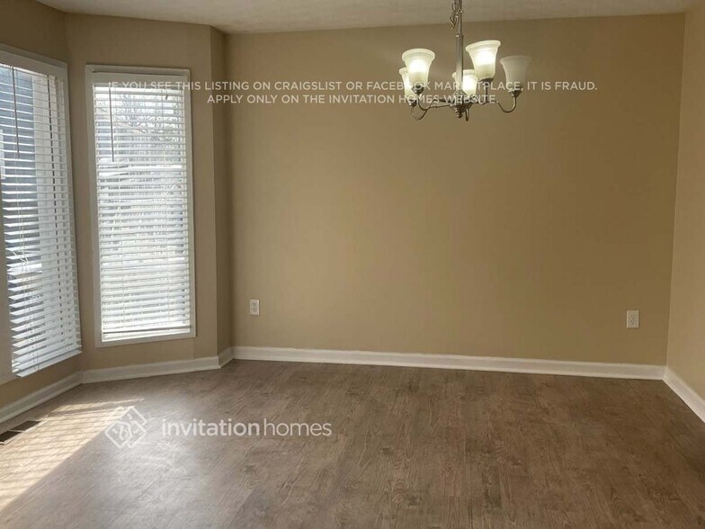 Building Photo - 2055 Brookstone Ct