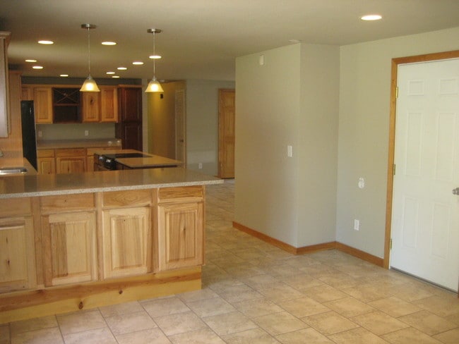 Building Photo - 13304 209th Ave SE