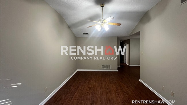 Building Photo - 2230 Curbertson St