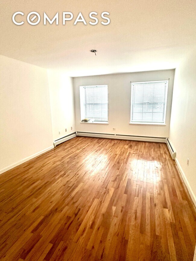 Building Photo - 710 St Nicholas Ave