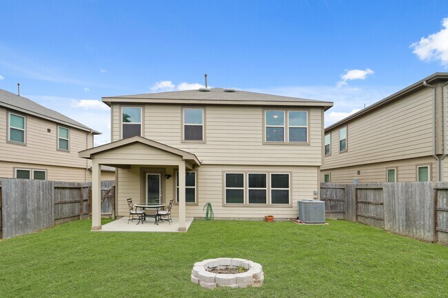 Building Photo - 7239 Mountain Prairie Dr