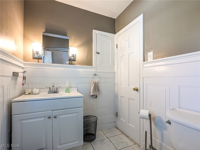 Building Photo - 4117 Silsby Rd