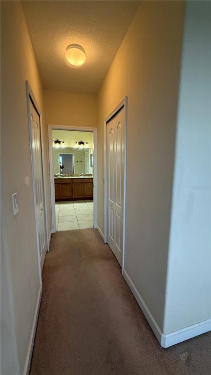 Building Photo - 1020 Glenraven Ln