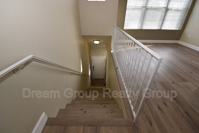 Building Photo - 8555 W Russell Rd