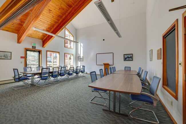 Building Photo - 91400 Ryan Gulch Rd