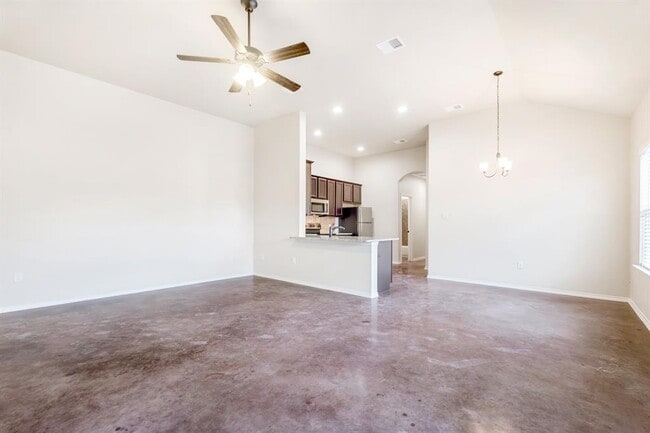 Building Photo - 118 Samuel Dr