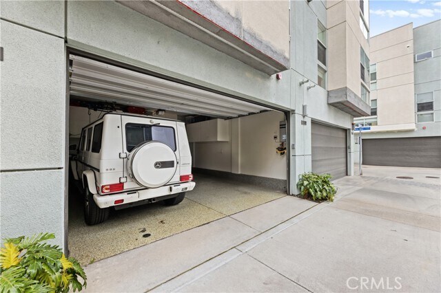 Building Photo - 1530 Greenwich Way
