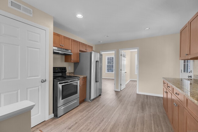 Building Photo - 8-10 Rimmondale St