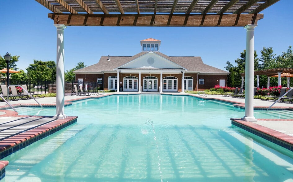 River Forest 5701 Quiet Pine Cir Chester VA 23831 Apartment Finder