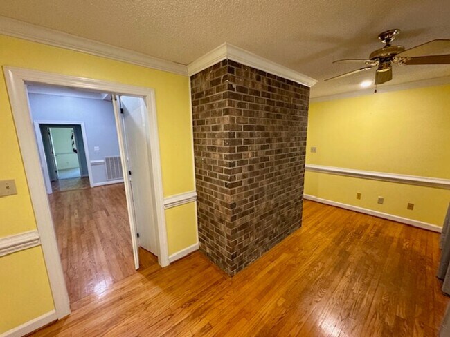 Building Photo - Woodberry, Clayton