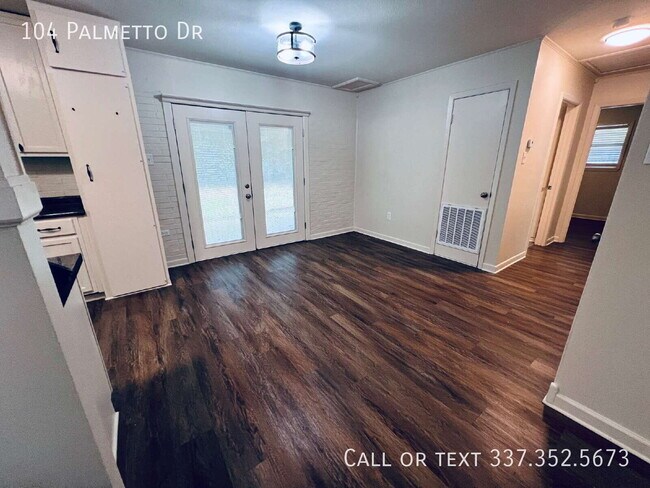 Building Photo - 104 Palmetto Dr