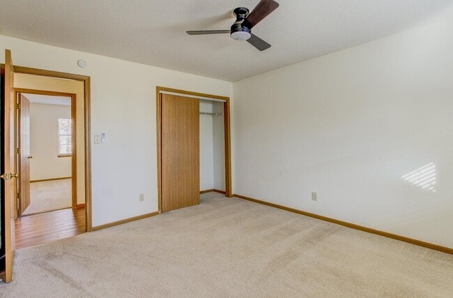 Building Photo - 3406 Crossings Dr