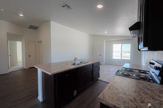 Building Photo - 4643 S Desert Willow Wy