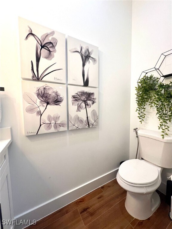 Building Photo - 510 12th Ave NE