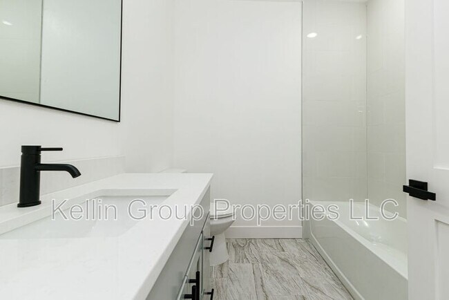 Building Photo - 3845 Osprey Pointe Cir