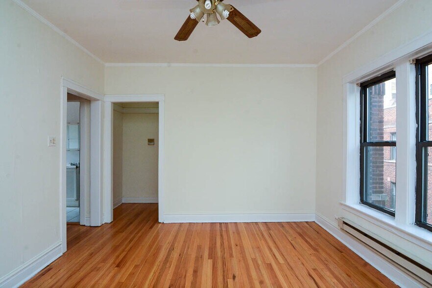 Building Photo - 3810 N Fremont St