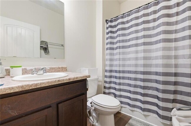 Building Photo - 296 Maple Brook Dr