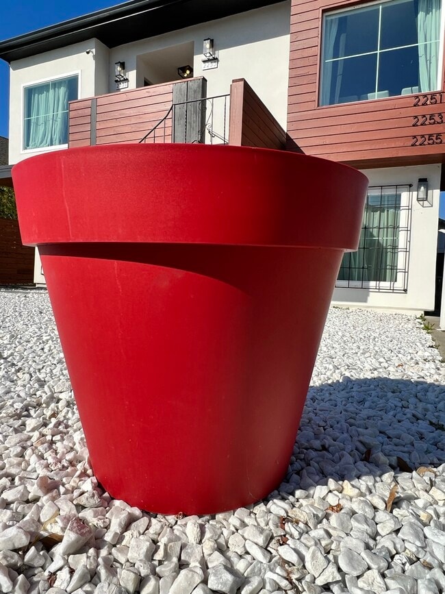 Building Photo - 2251 38th Ave