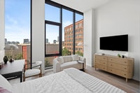 Building Photo - 1057 W Van Buren St