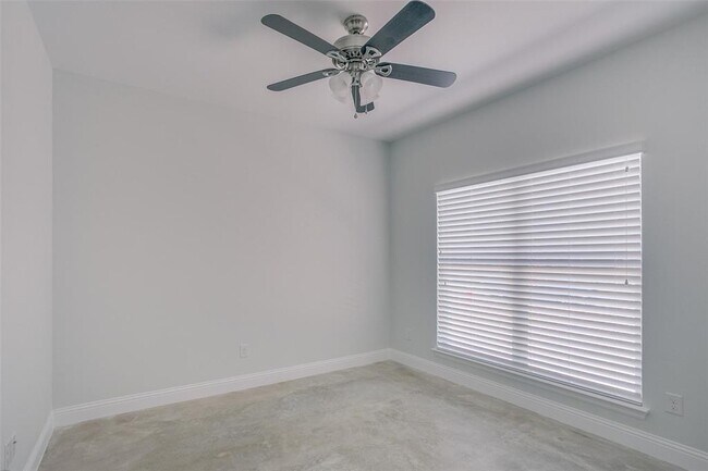 Building Photo - 2806 Gordon Ave