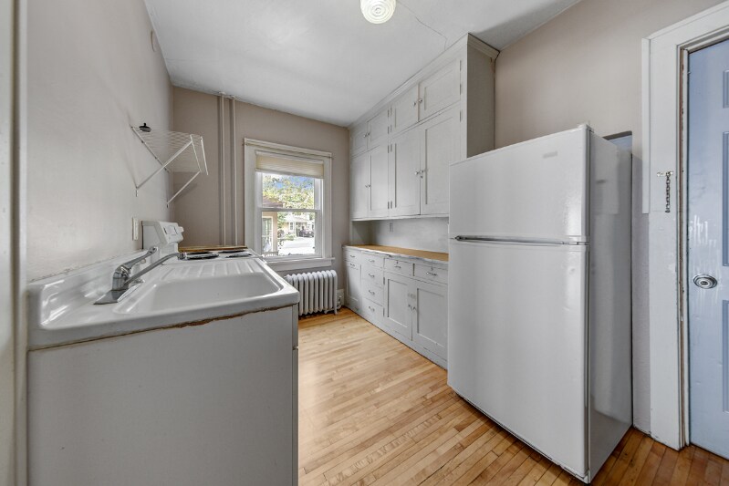 Building Photo - 24 6th St NW