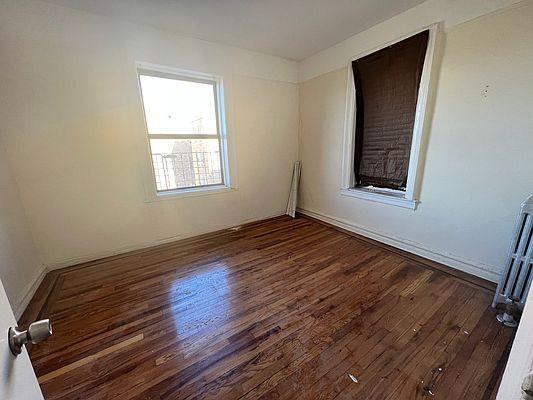 Building Photo - 1 bedroom in BRONX NY 10465