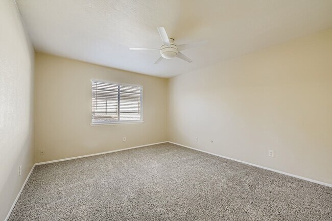 Building Photo - 4404 Augusta St