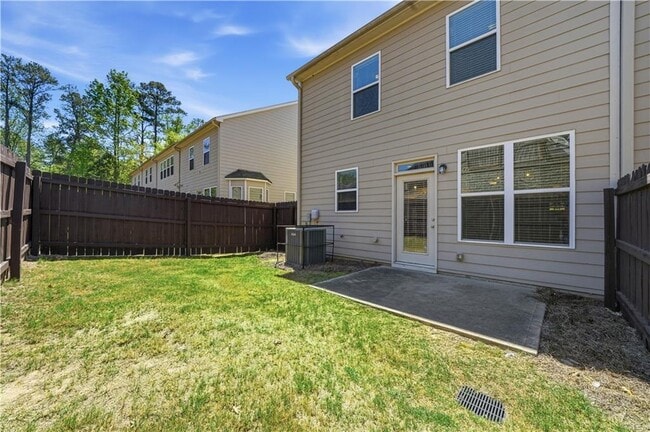 Building Photo - 2730 Kemp Ct