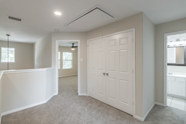 Building Photo - 13619 Northpointe Ridge Ln