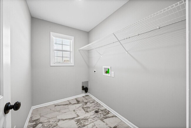Building Photo - 1378 Dan Brown Dr