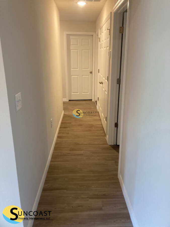 Building Photo - 8009 N Primrose Dr