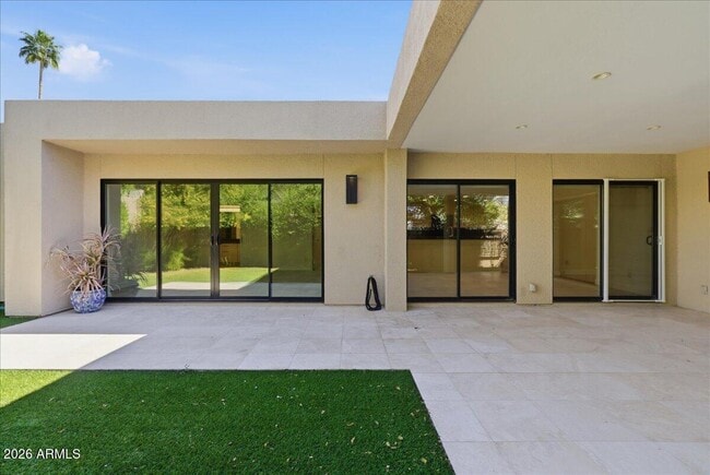 Building Photo - 5309 N 24th Pl