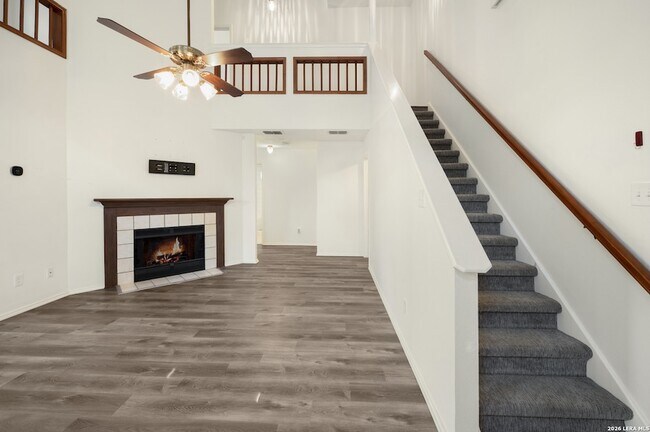 Building Photo - 9135 Jean Verte