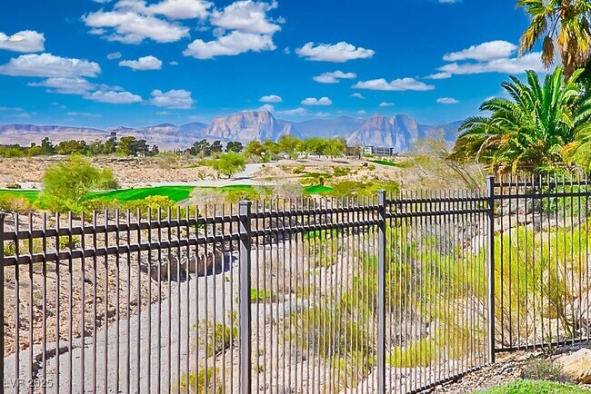 Building Photo - 9233 Canyon Mesa Dr