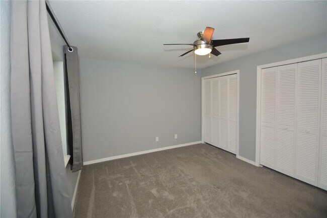 Building Photo - 14 Bolling Ln