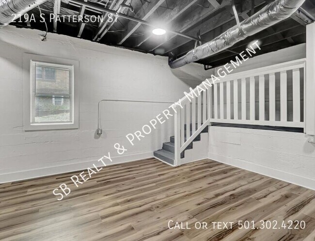 Building Photo - 219 S Patterson St