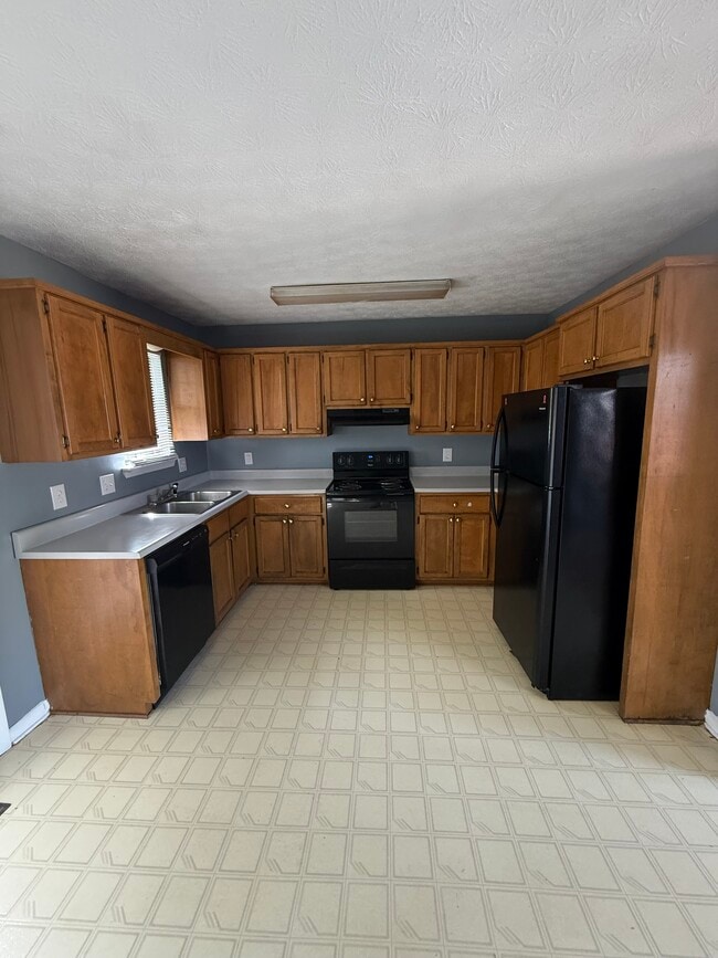 Building Photo - NW Alpha 1 LLC