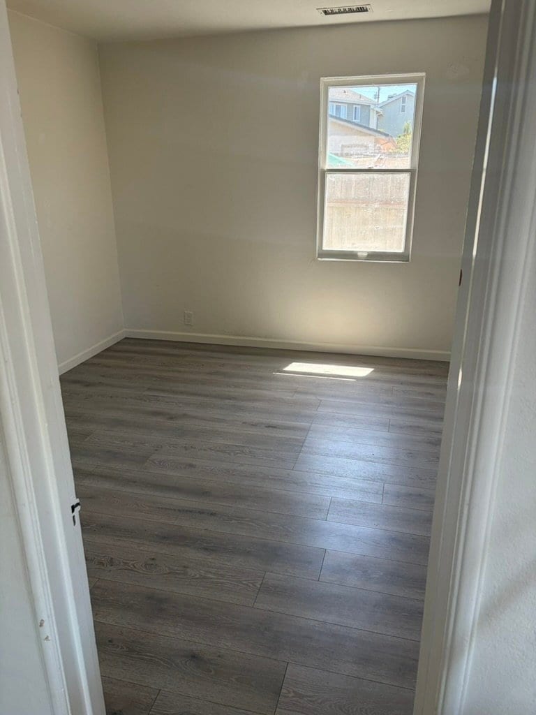 Building Photo - 1531 Newport Ave