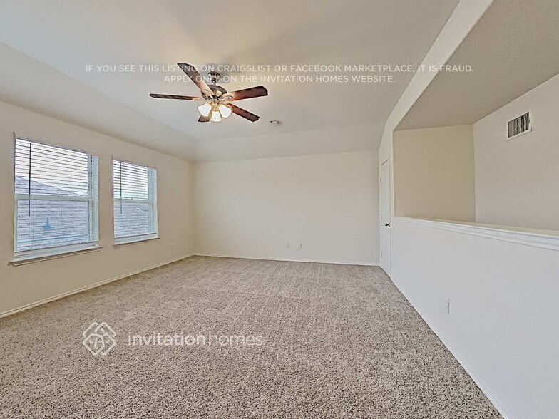 Building Photo - 1250 Acmite Ave