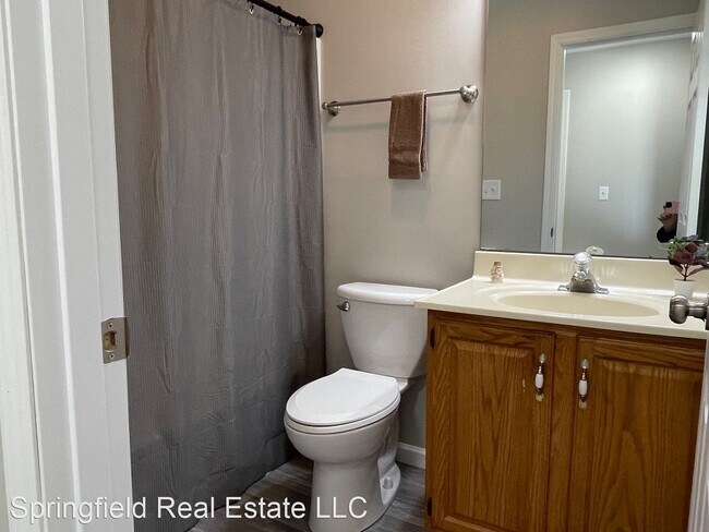 Building Photo - 3 br, 2.5 bath House - 4616 Lily Lane