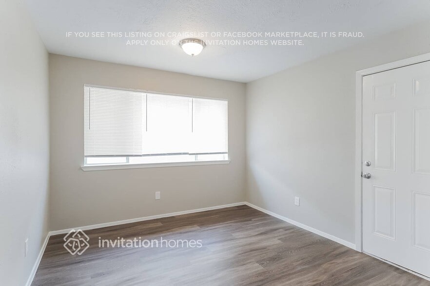 Building Photo - 7011 Pickett Dr