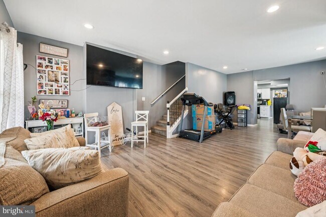 Primary Photo - 161 Rancocas Rd