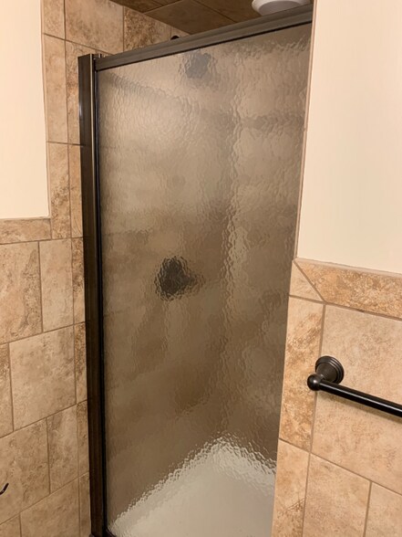 Building Photo - 689 Snelling Ave S