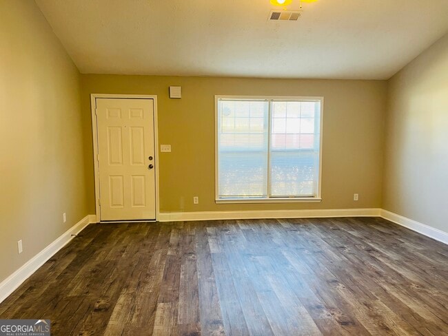 Building Photo - 2890 Garnet Way