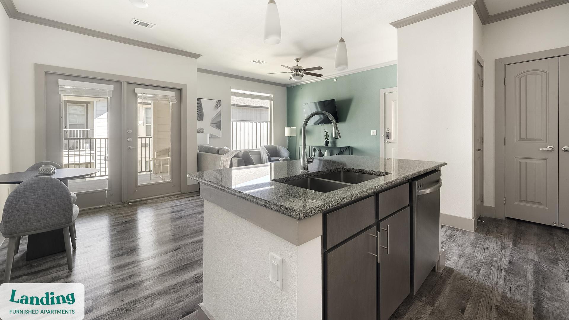 Building Photo - 12500 Shadowglen Trce