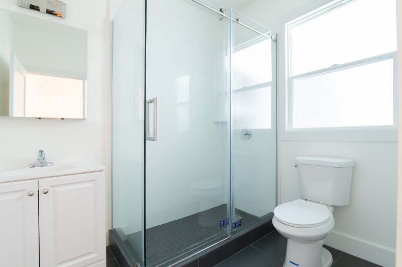 Building Photo - 670 Lombard St