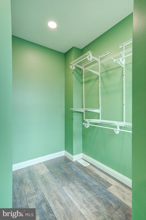 Building Photo - 2643 N Mascher St