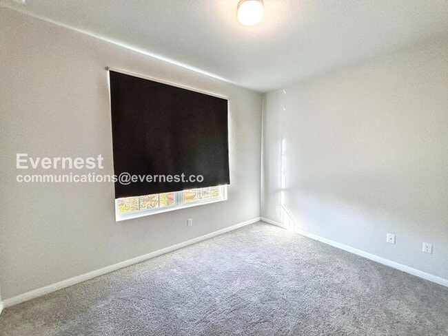 Building Photo - 102 Santo Spirit Road