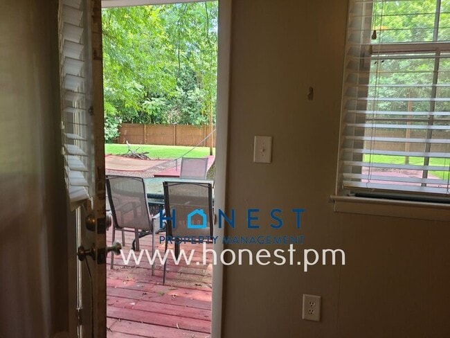 Building Photo - 1222 Rama Rd