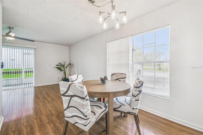 Building Photo - 5238 Sunridge Palms Dr